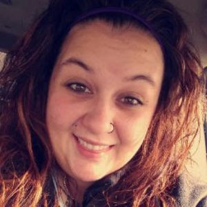 Meet your Posher, Marisa